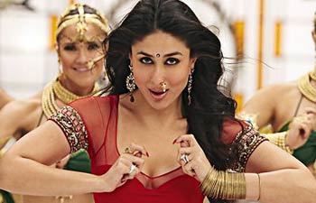 Kareena Kapoor is the new Munni in Dabangg 2